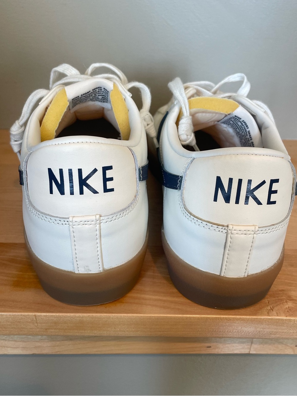 Nike Men's Blazer Low 77 Vintage Sneaker - Picture 4 of 5
